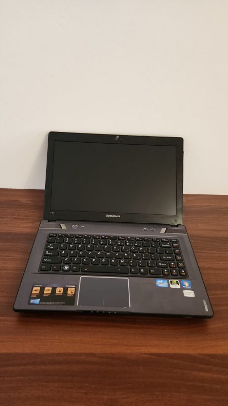 Lenovo IdeaPad Y480 | 14 inch | i7-3610QM @2.30GHz | 8GB RAM 128GB SSD | NVIDIA GeForce GT 640M 4GB | NEW BATTERY