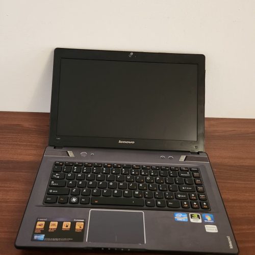 Lenovo IdeaPad Y480 | 14 inch | i7-3610QM @2.30GHz | 8GB RAM 128GB SSD | NVIDIA GeForce GT 640M 4GB | NEW BATTERY