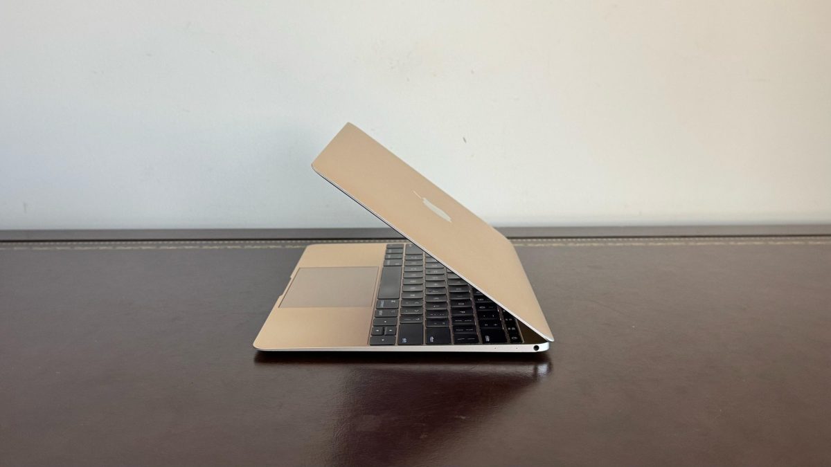 2017 MacBook Retina 12-inch | Core M3 | 8GB RAM | 256GB Storage 