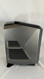 Dell Alienware Aurora Desktop Computer | i7-7th Gen @ 3.6 GHz | 32GB RAM | 1TB SSD | 8GB Nvidia GeForce GTX 1080 - Image 4