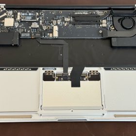 Apple MacBook Air 13