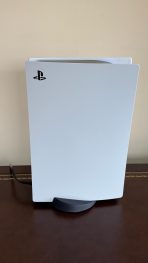 SONY PlayStation 5/PS5  Disc Edition Console (Model CFI-1215A) With 2 Controllers (CFI-ZCT1W). - Image 11