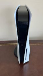 SONY PlayStation 5/PS5  Disc Edition Console (Model CFI-1215A) With 2 Controllers (CFI-ZCT1W). - Image 7