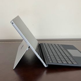 Microsoft Surface Pro 5 (1796)