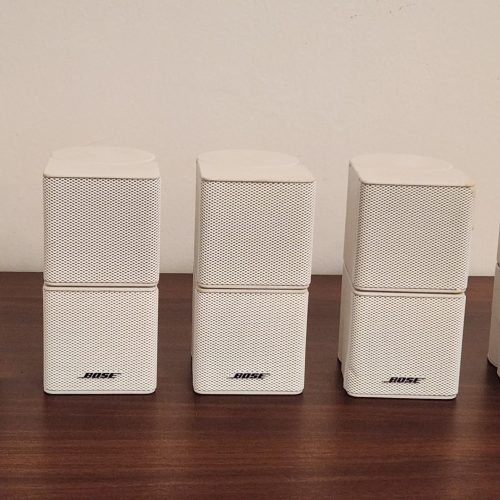 Lot of 5 Bose
