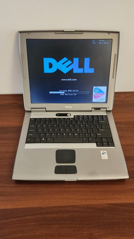 Dell Latitude D505 | Intel Centrino Pentium M 1.5GHz | 2GB RAM | 30GB HDD | USA Pre-Owned