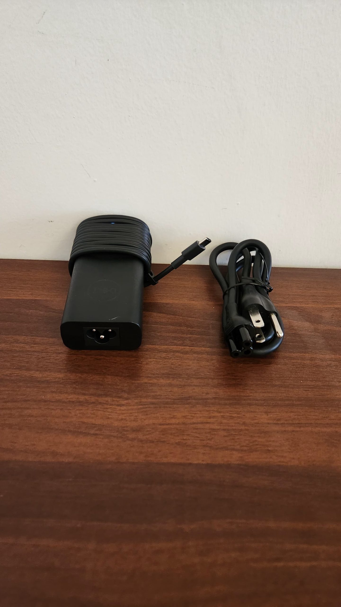 Original Dell 65W 20V 3.25A USB Type-C Laptop Charger LA65NM190 Power Adapter Original Dell 65W 20V 3.25A USB Type-C Laptop Charger LA65NM190 Power Adapter