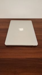 2015 MacBook Pro Retina | 13-inch | Dual Core Intel Core i5 @ 2.7 GHz | 8GB RAM | 128GB SSD Storage