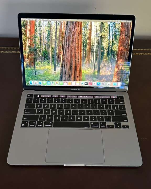 Apple MacBook Pro M1 2020