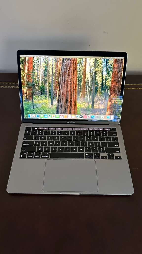 WhatsApp Image 2025-10-23 at 1.55.34 AM (2) Apple MacBook Pro M1 2020