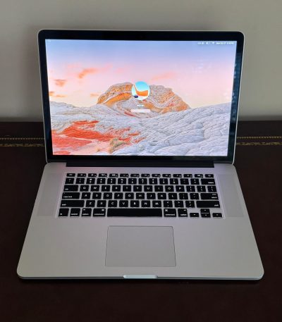 2015 Apple MacBook Pro Retina (A1398) | Quad-Core Intel Core i7 @ 2.2GHz | 15-inch | 16GB RAM | 256GB SSD | Intel Iris Pro Graphics