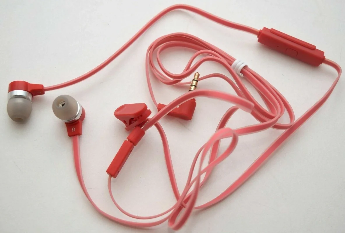 DK Life on Record SP400 Glow in the Dark Headphones Red (62207)