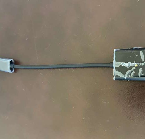 DisplayPort to VGA Adapter (DP2VGA3)