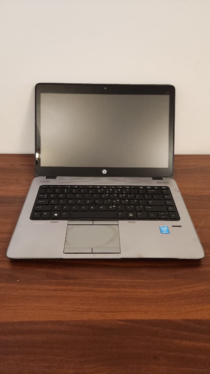 WhatsApp Image 2026-01-14 at 10.30.47 SOLD AS IS | HP EliteBook Laptop – Intel Core i5 Processor | USA Pre-Owned
