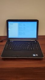 *SOLD AS IS* | Dell Latitude E5520 Laptop | Intel Core i3 | 2.10 GHz | 4GB RAM | 320GB Storage - Image 4