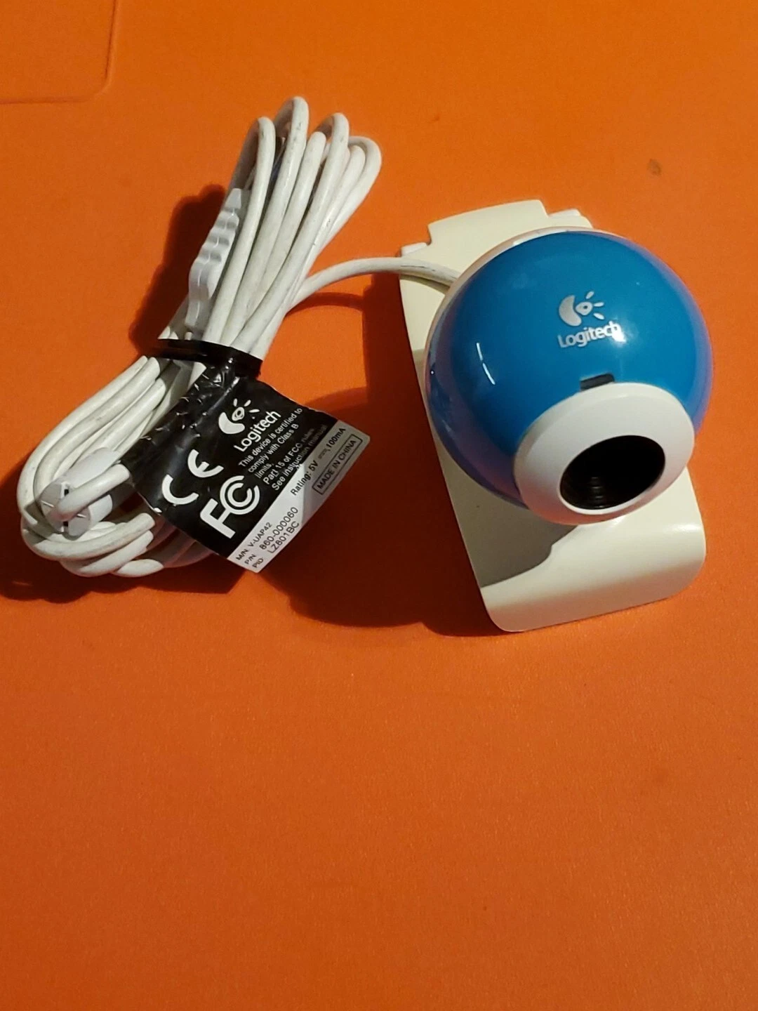 17 Logitech Webcam M/N: V-UAP42 | USA Pre-Owned