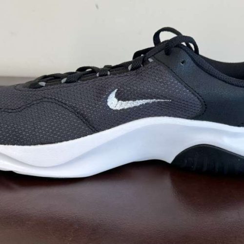 Genuine Original Nike Legend Essential 3 NN Black White Iron Grey Men’s Size 8 DM1120-001 USA Pre-Owned