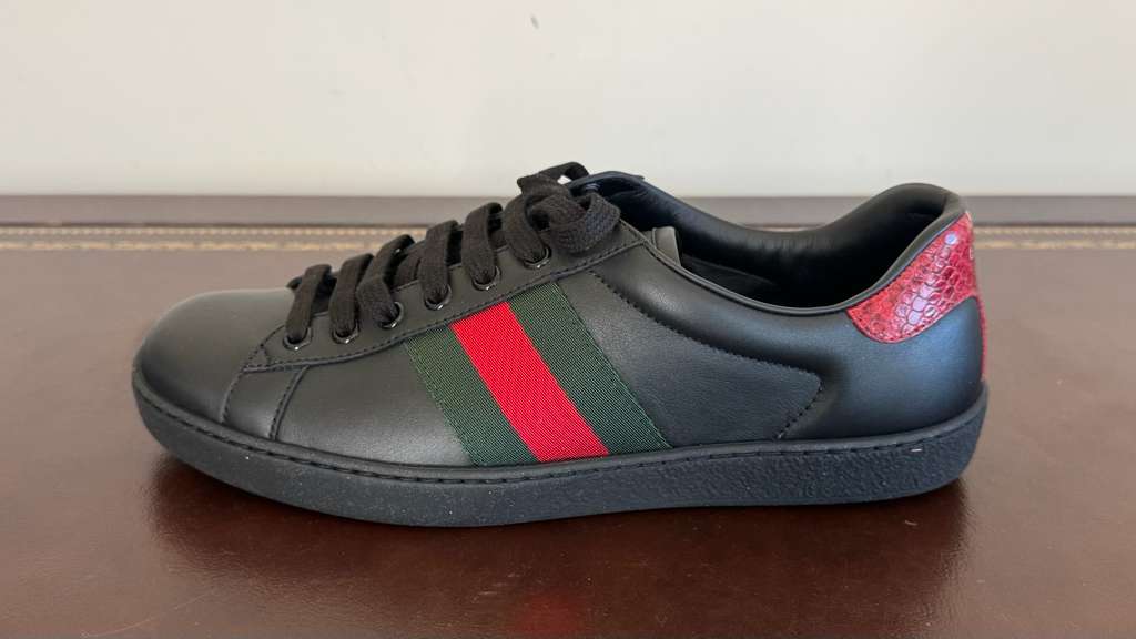 Gucci Ace Leather Sneakers 386750 02JR0 Black Red Web Stripe Men’s Size 6 Italy USA Pre-Owned