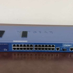 NETGEAR FS726TP ProSafe 24+2 Smart Switch with PoE 24-Port 10/100 + Gigabit USA Pre-Owned