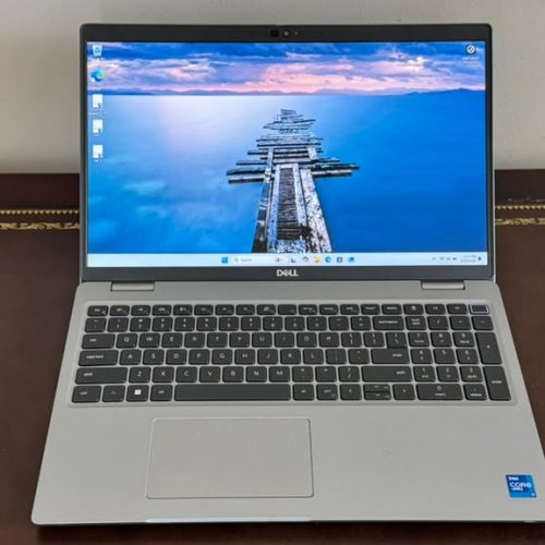 Dell Latitude 5520 15.6” Laptop i7-1185G7 16GB RAM 512GB SSD Windows 11 Pro USA Pre-Owned