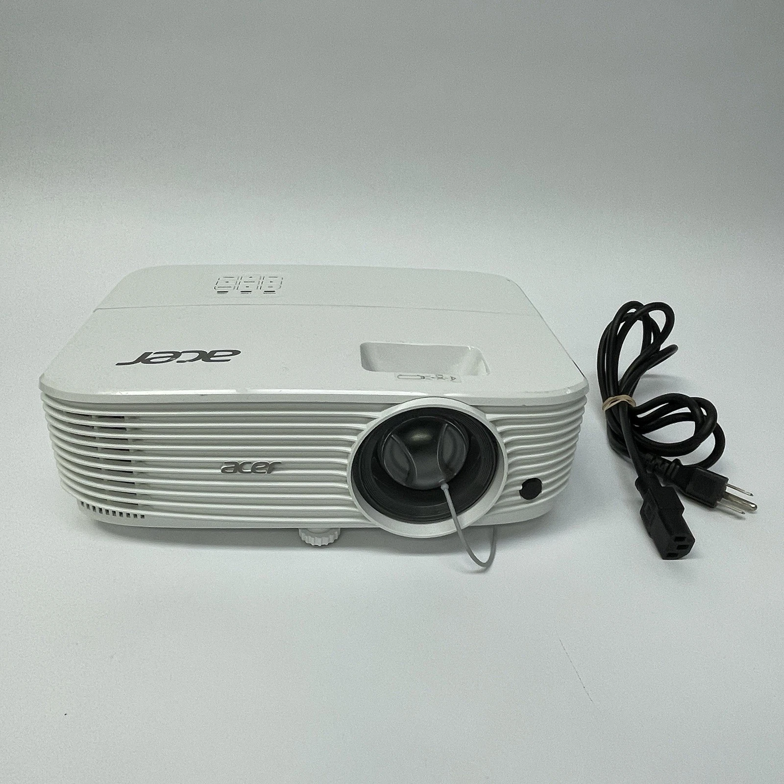 5 Acer DLP Projector Model H7P1320 | USA Pre-Owned