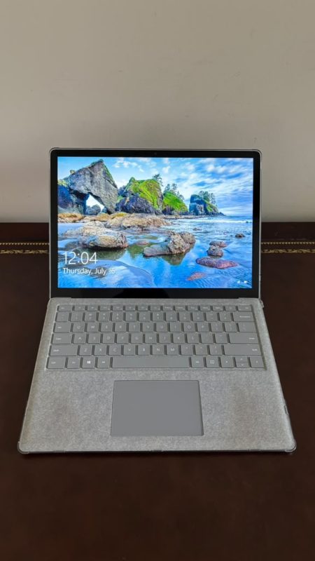 Microsoft Surface Laptop 13.5” Touch | Intel Core i7-7660U | 16GB RAM | 512GB SSD | Platinum | USA Pre-Owned