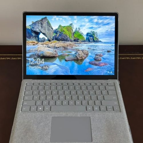 Microsoft Surface Laptop 13.5” Touch | Intel Core i7-7660U | 16GB RAM | 512GB SSD | Platinum | USA Pre-Owned