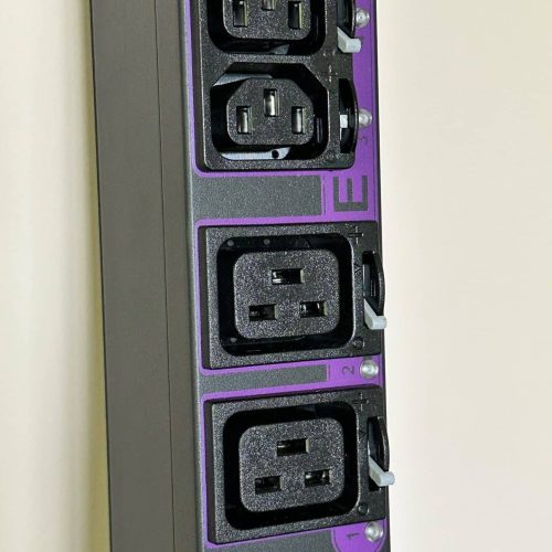 Eaton EMA330-10 ePDU G3 Managed 48A 200–240V 3-Phase Vertical Rack PDU | EMA6DL45JJF88B1 | USA Pre-Owned