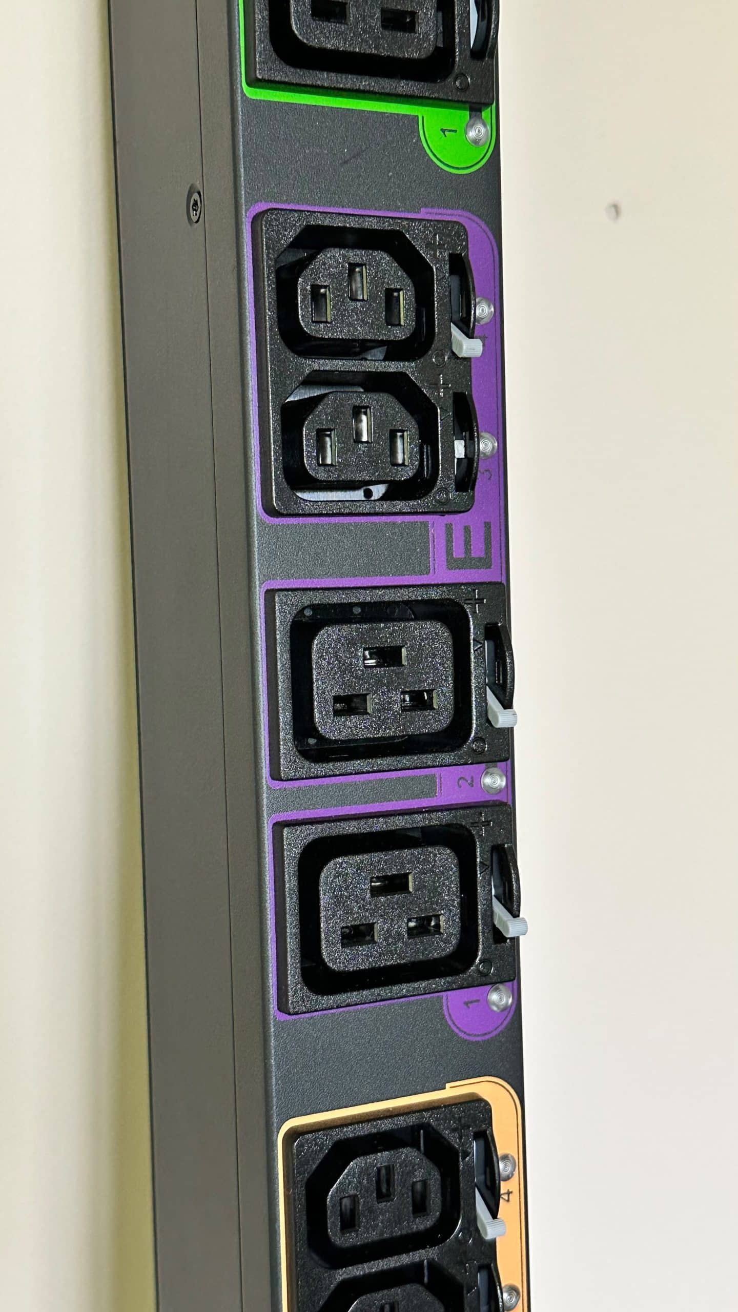 WhatsApp Image 2026-08-02 at 9.42.12 PM (2) Eaton EMA330-10 ePDU G3 Managed 48A 200–240V 3-Phase Vertical Rack PDU | EMA6DL45JJF88B1 | USA Pre-Owned