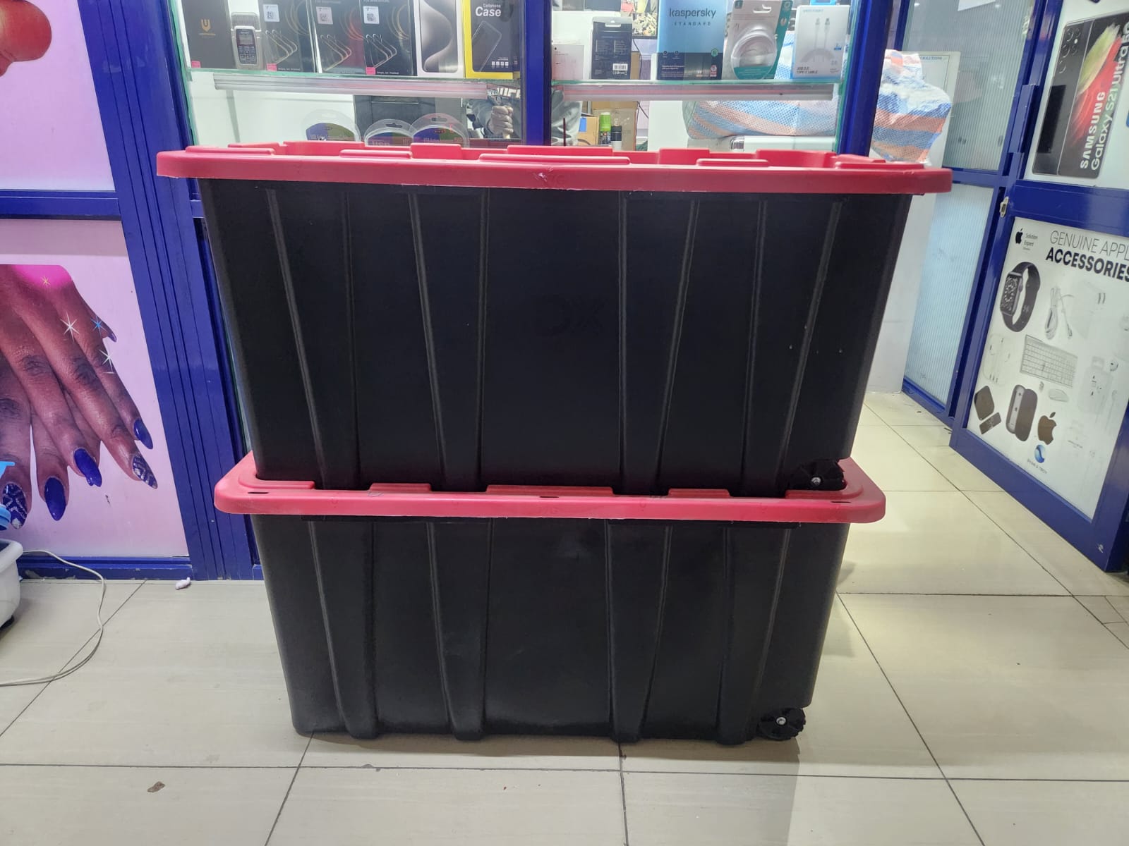 WhatsApp Image 2026-08-14 at 9.42.38 AM (1) HDX 77 Gal. Tough Storage Tote with Wheels | Heavy-Duty Storage Bin | Large Capacity
