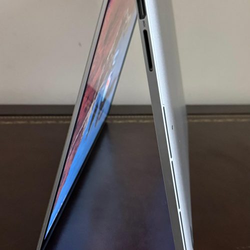 Apple MacBook Pro 15” Retina 2015 | Core i7 | 16GB RAM | 256GB SSD | EX-USA