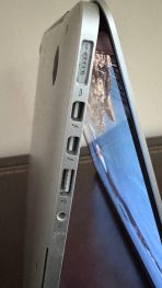 Apple MacBook Pro 15” Retina 2015 | Core i7 | 16GB RAM | 256GB SSD | EX-USA - Image 3
