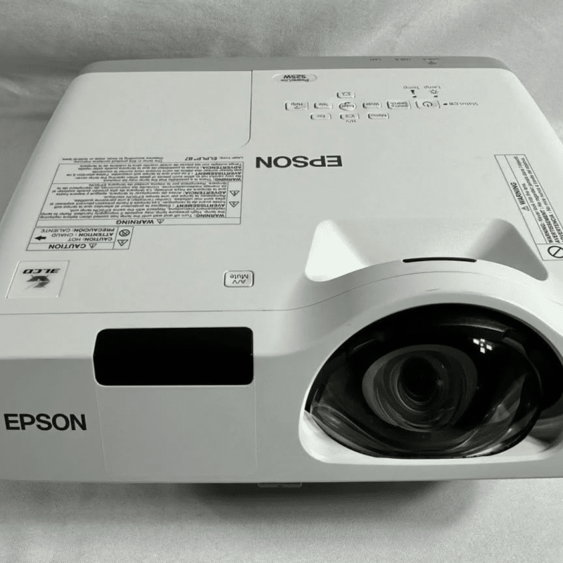 Epson PowerLite 525W WXGA Short Throw Projector | 2800 Lumens | HDMI | Grade A | EX-USA