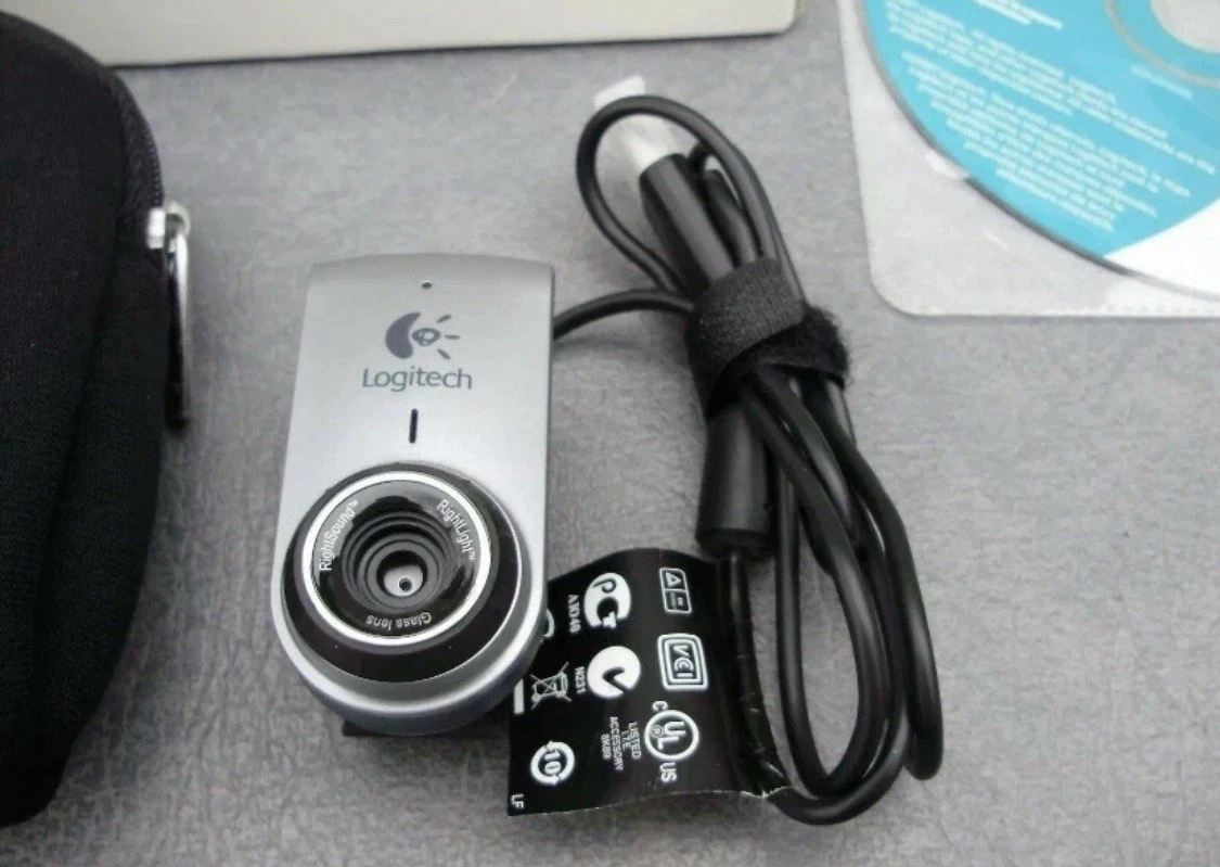7 Logitech QuickCam Deluxe for Notebooks (Model V-UBV49) | USA Pre-Owned